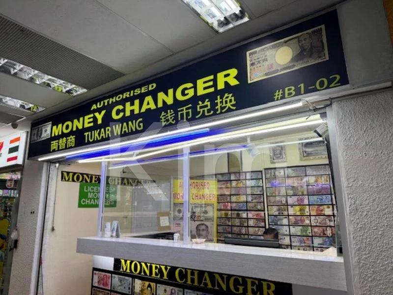 Shop / Shophouse for Sale in  Midpoint Orchard - Image 1